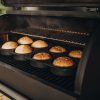 Moesta BBQ Silikonová pečící forma na 4 burger bulky - Image 2