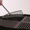 Barbequer® BBQ Innovations Zvedač litinových roštů - Image 2