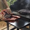 Čelní sklápěcí polička k peletovému grilu Weber Searwood XL - Image 2