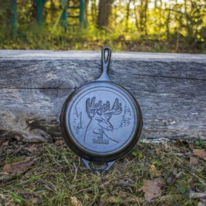 Litinová pánev Lodge 26 cm - Deer