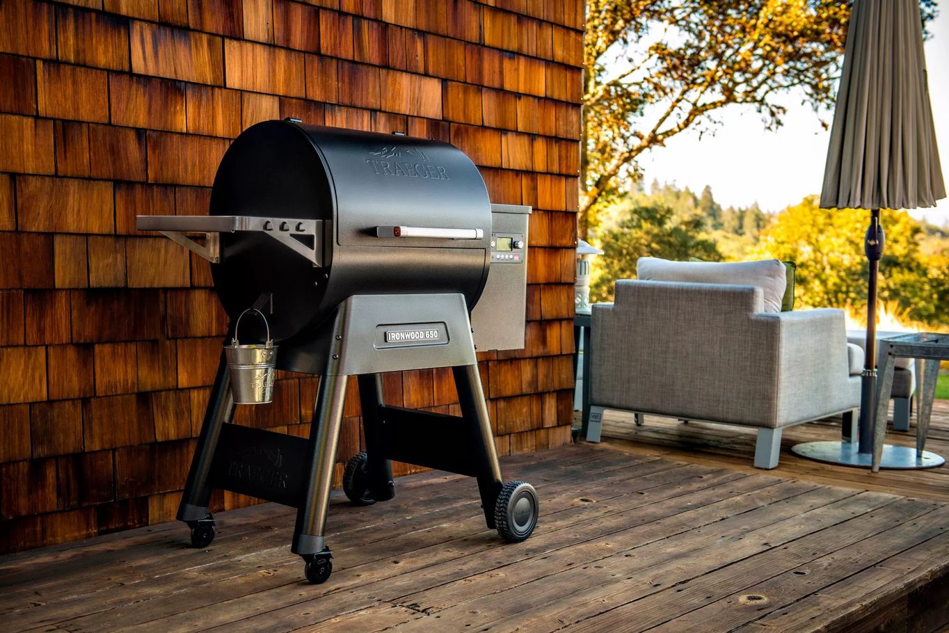 Peletový gril Traeger Ironwood 650 - Obrázek 2