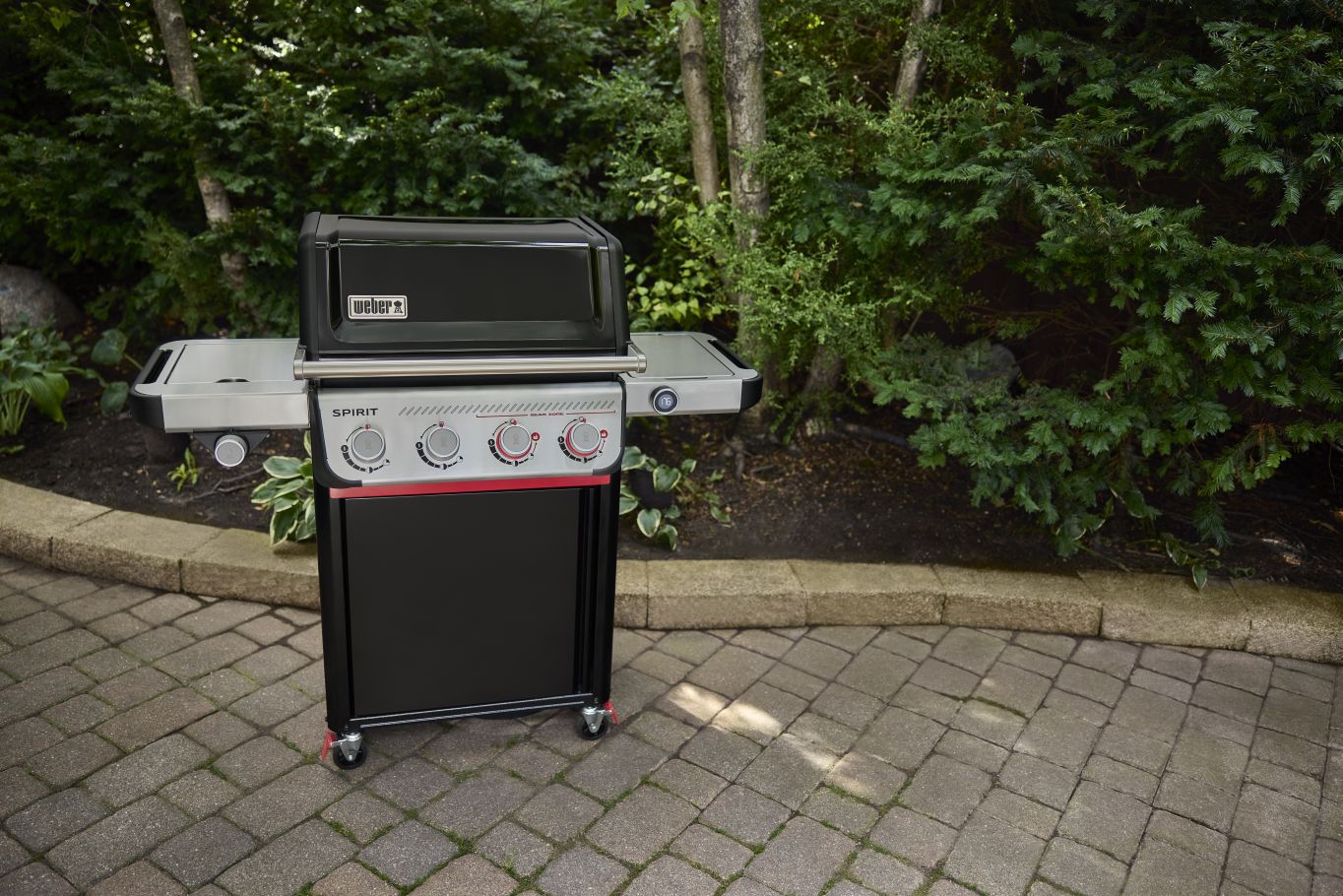 Plynový gril Weber Spirit EPX-435 - Obrázek 2